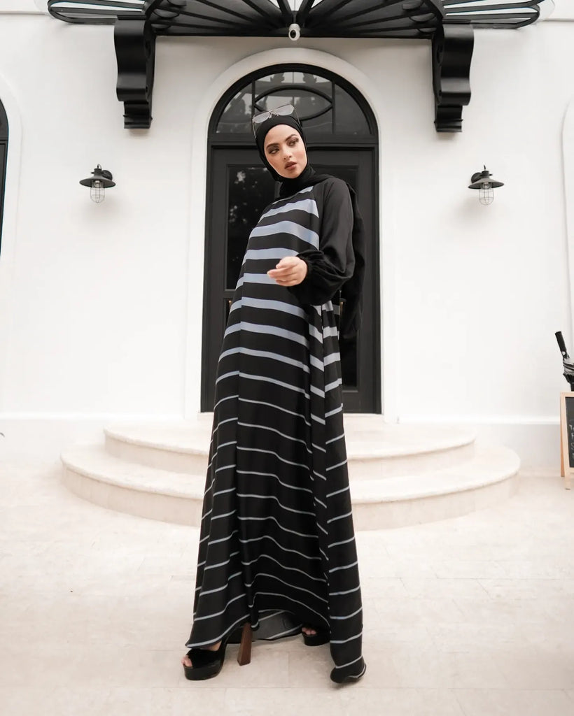Blue Lines Abaya HAC_0037