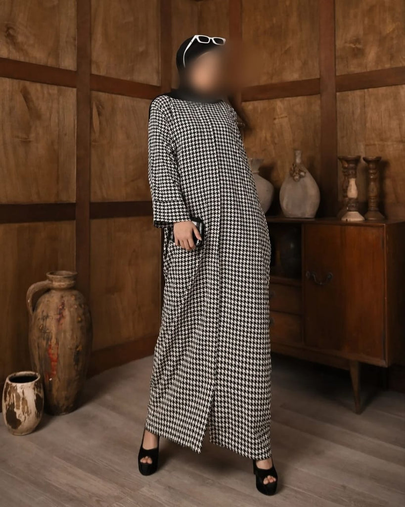 Off-white Hounds Abaya HAC_0127