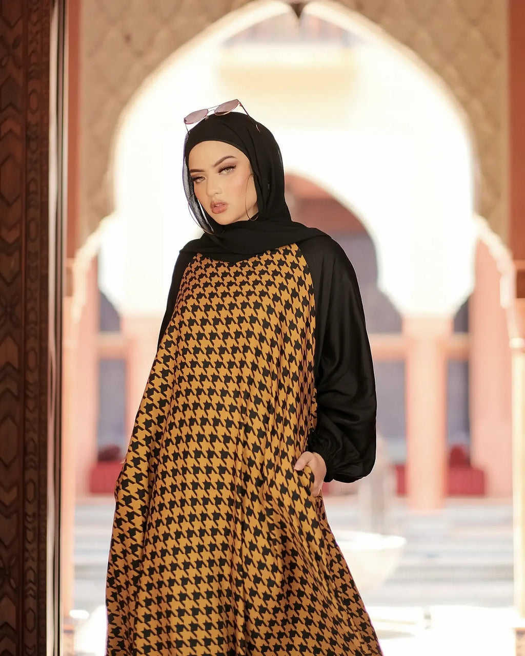 Mustard Houndstooth Abaya HAC_0126