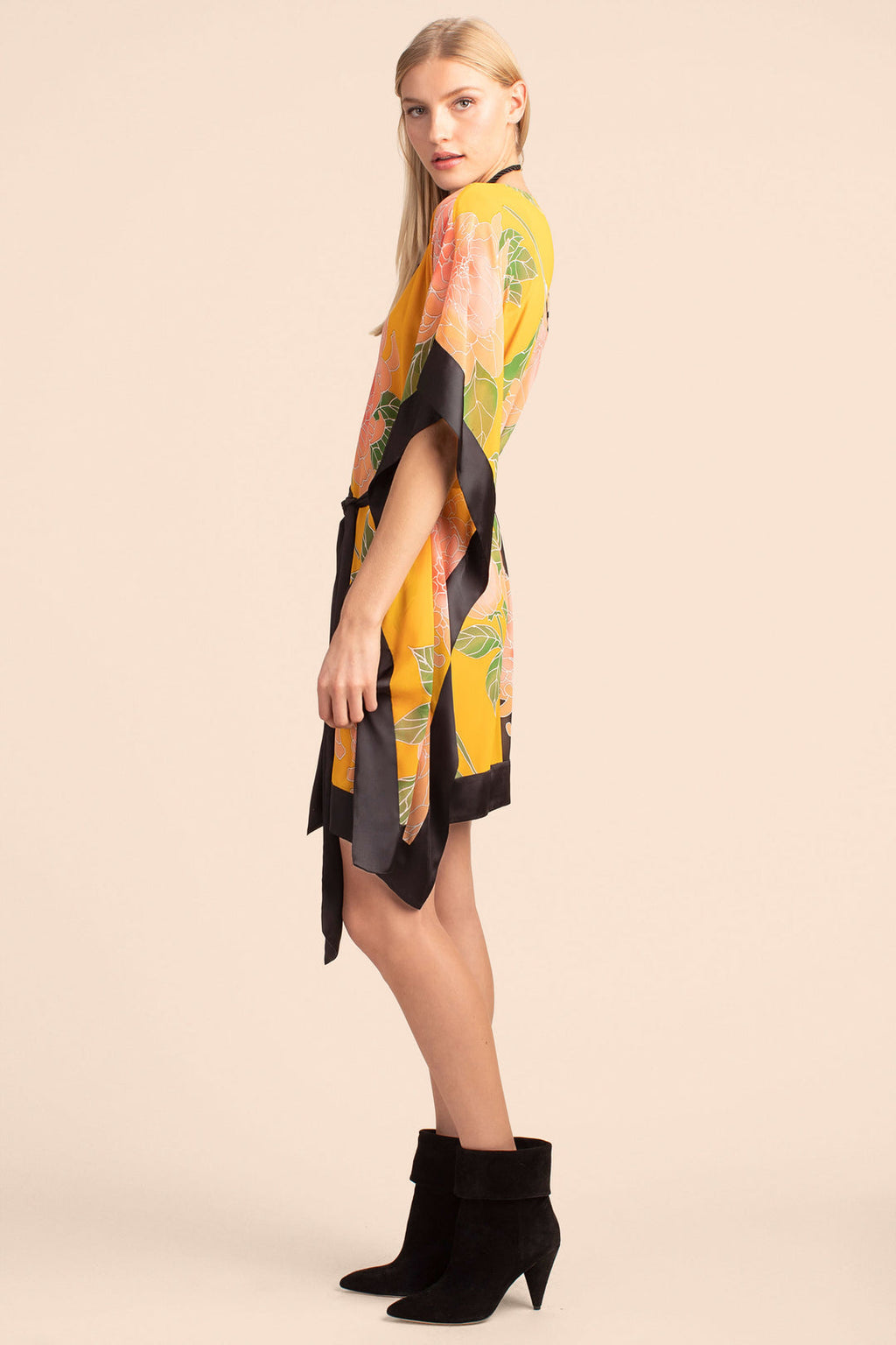 Black & Yellow Floral Kaftan