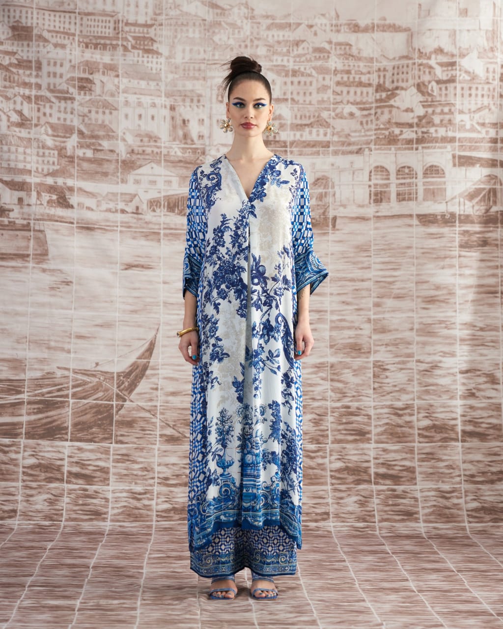 White & Blue Long Set HWB-0006