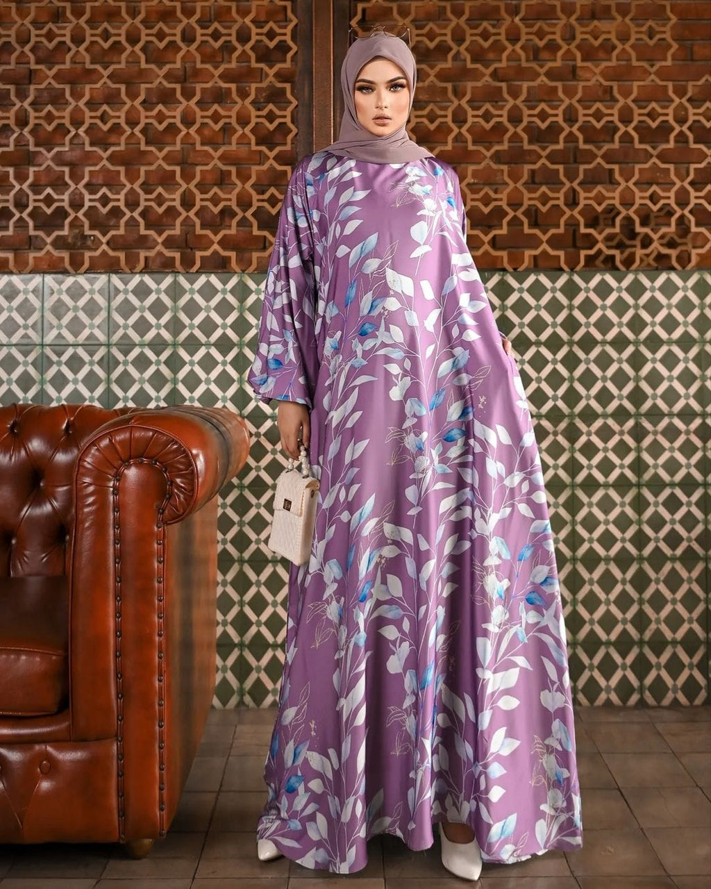 Donelli Abaya purple