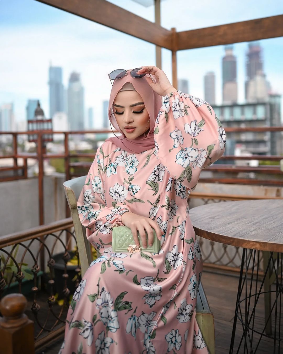 Floral Pink Abaya HAC_0069