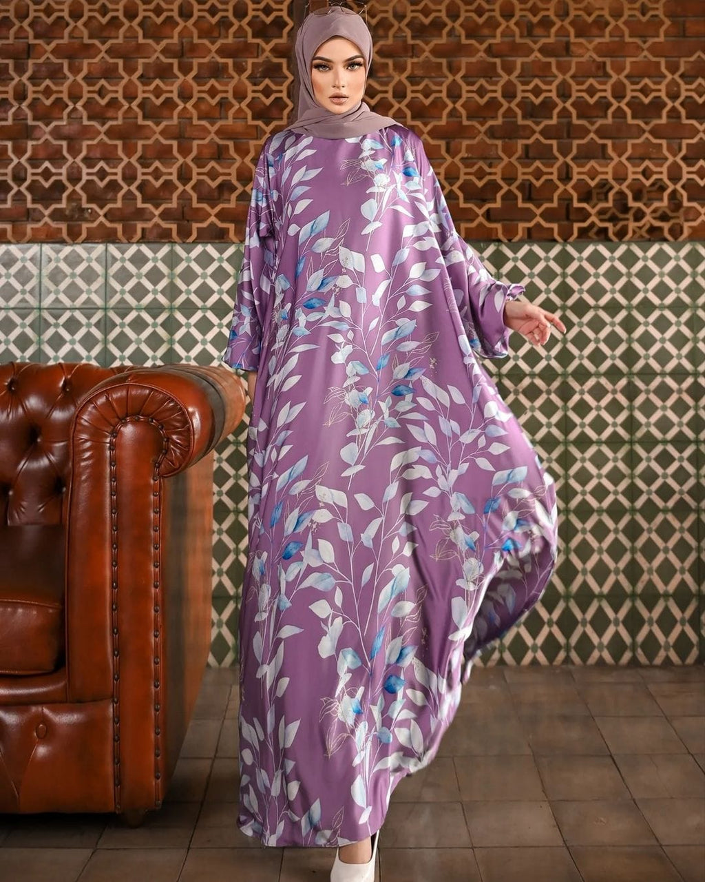 Donelli Abaya purple