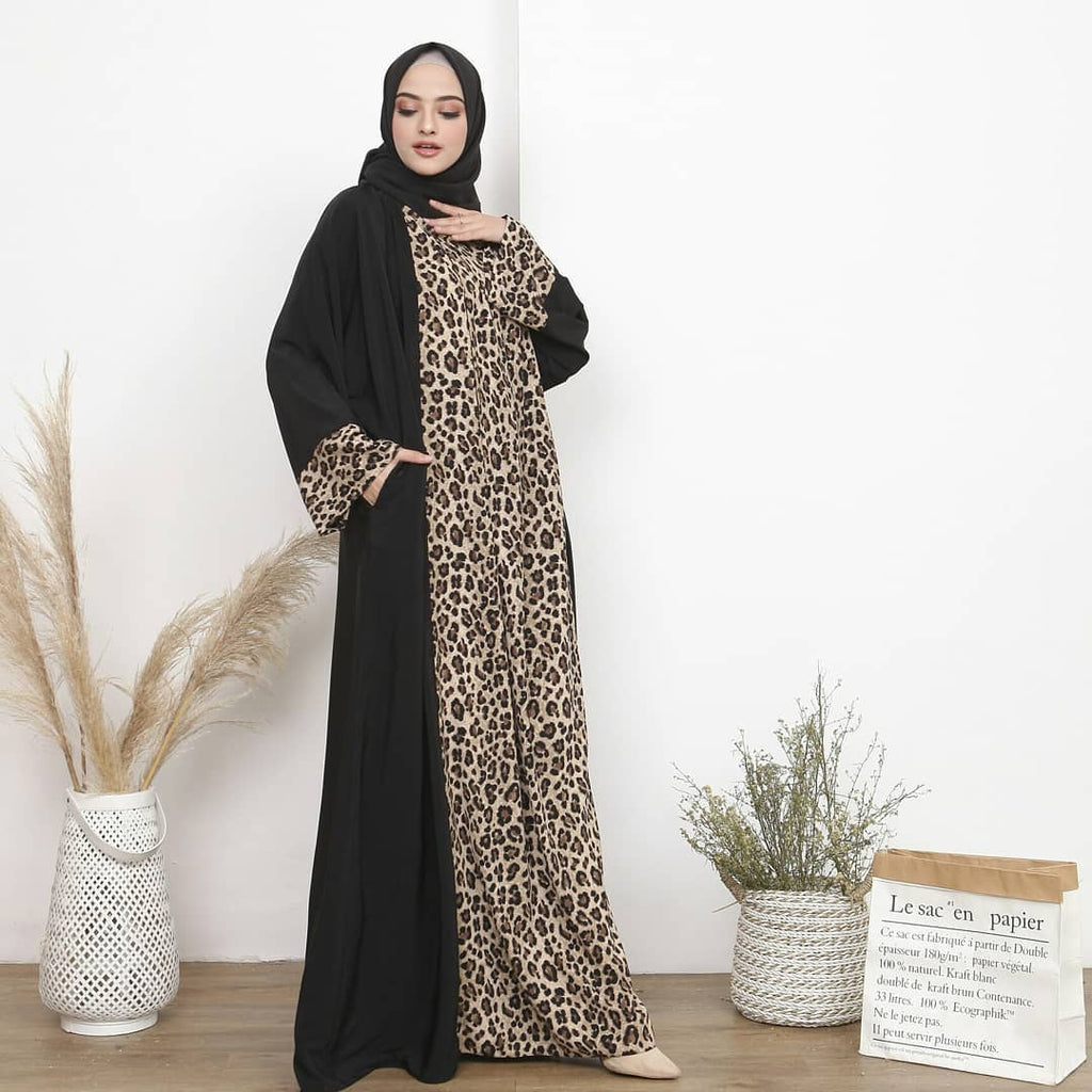 Cheetah Abaya HAC_0046
