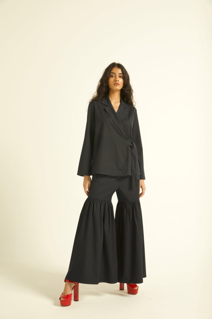 Fit & Flare Pent HCS=0009