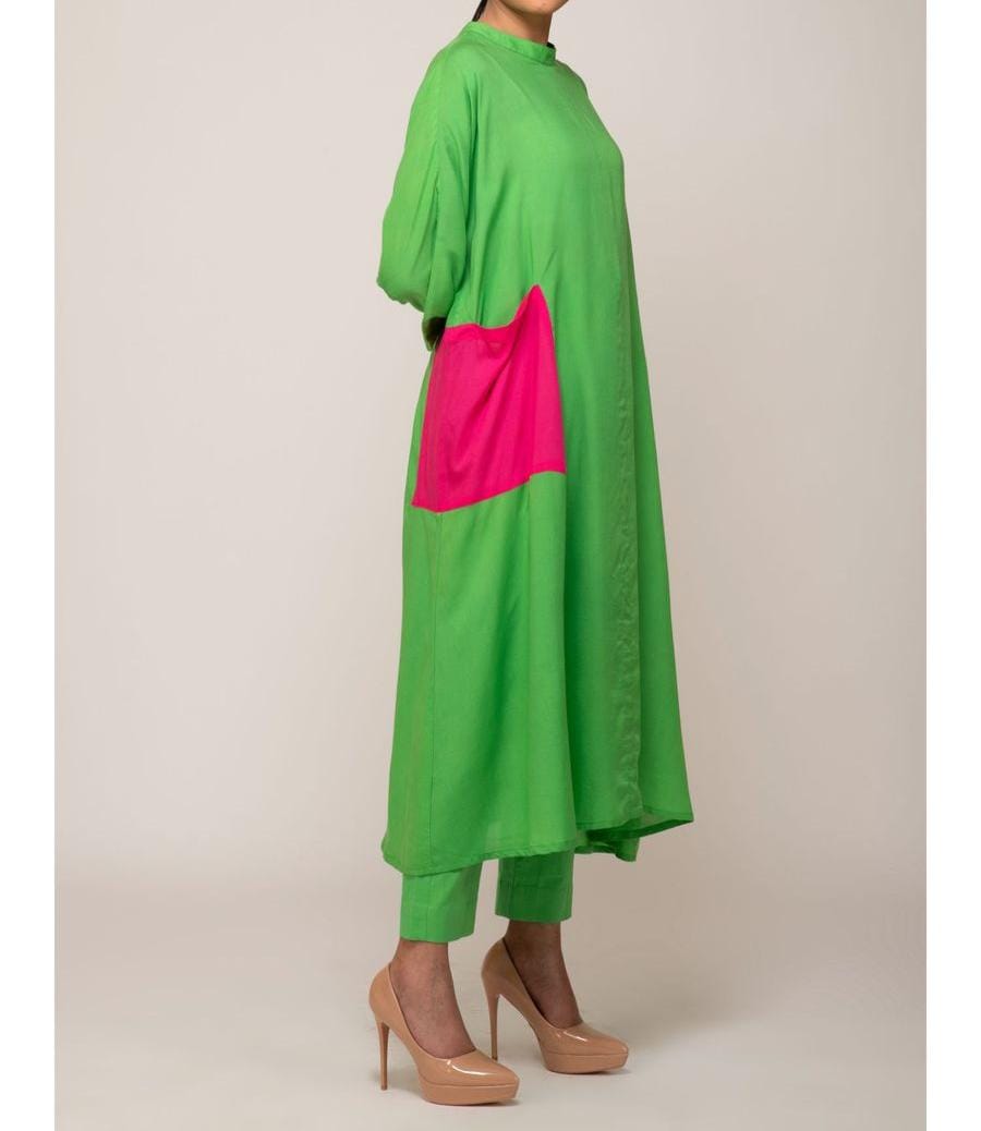 Kumud Kaftan with Iris Green