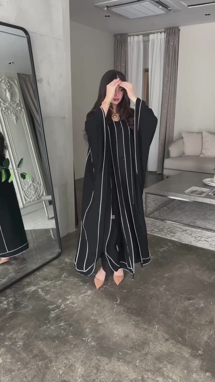 Black cape set