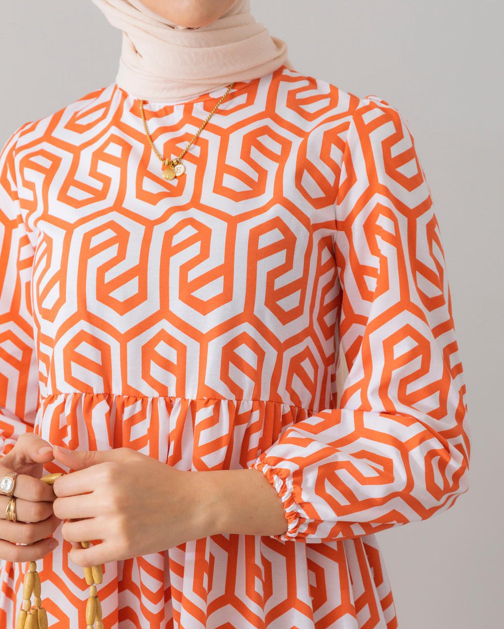 Geometric Pattern Abaya HAC_0083