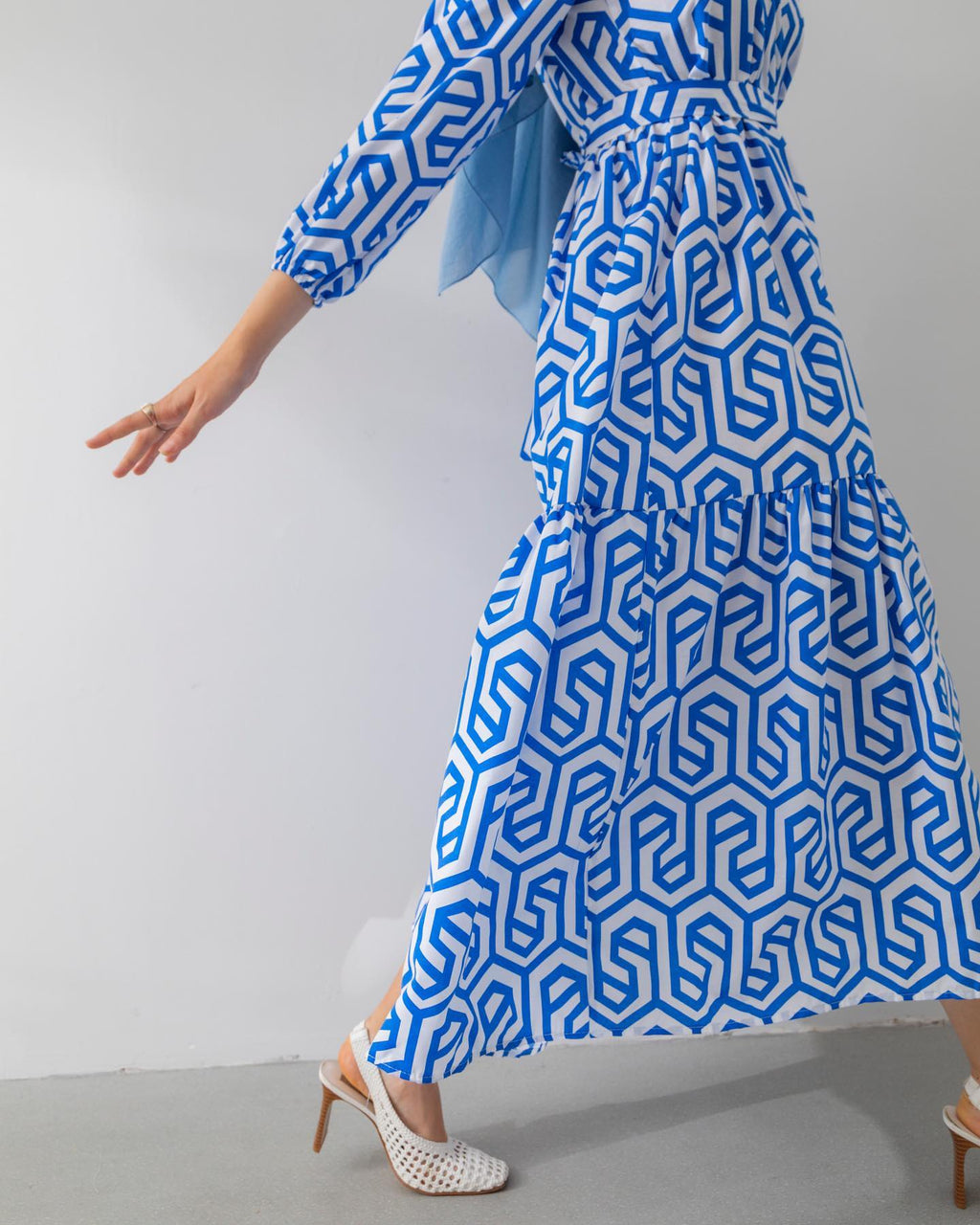 Geometric Abaya HAC_0077